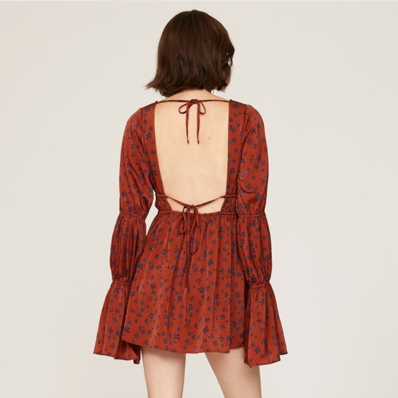 Tie Back Mini Dress - Picture 3 of 4